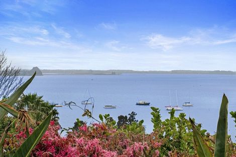 Photo of property in 83 Harbour View Road, Omokoroa, 3114