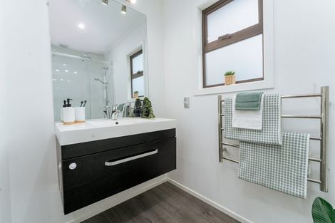 Photo of property in 31 Apollo Parade, Milson, Palmerston North, 4414