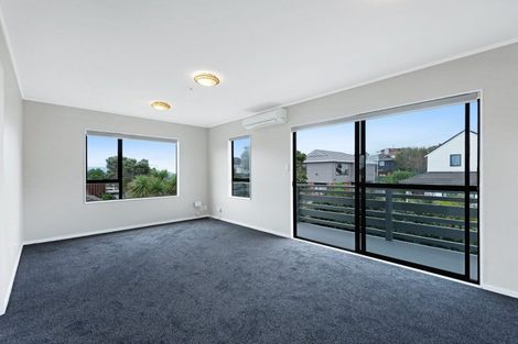 Photo of property in 8a Shastri Terrace, Khandallah, Wellington, 6035