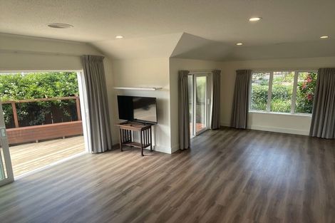 Photo of property in 2 Taranui Way, Paraparaumu Beach, Paraparaumu, 5032