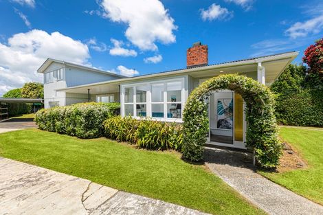 Photo of property in 8 Abel Tasman Avenue, Henderson, Auckland, 0610
