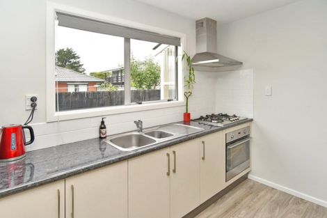 Photo of property in 1/65 Kuaka Crescent, Bromley, Christchurch, 8062
