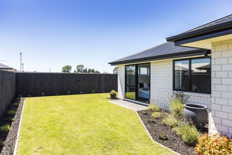 Photo of property in 318 Halswell Junction Road, Halswell, Christchurch, 8025