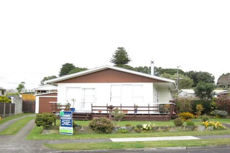Photo of property in 17 Culzean Grove, Bell Block, New Plymouth, 4312