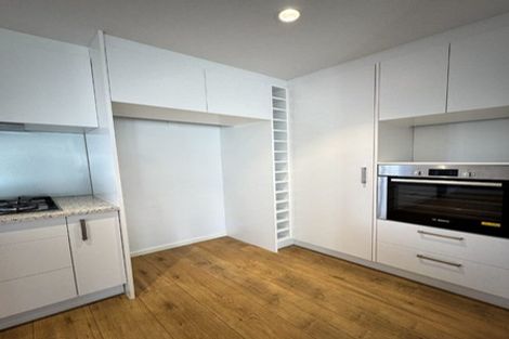 Photo of property in 11 Meritage Lane, Te Atatu South, Auckland, 0610