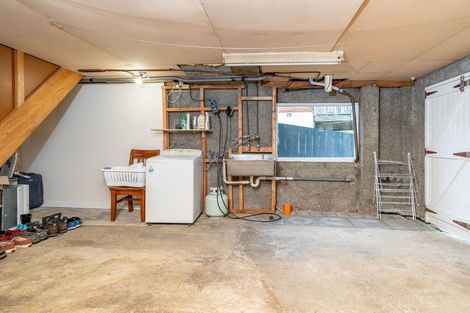 Photo of property in 54 Elwyn Crescent, Green Island, Dunedin, 9018