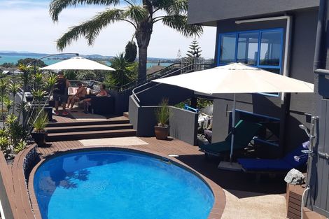 Photo of property in 75 Pah Road, Cockle Bay, Auckland, 2014