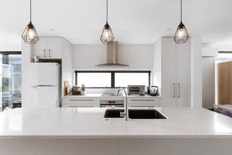 Photo of property in 21 Te Paea Crescent, Papamoa Beach, Papamoa, 3118