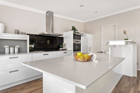 Photo of property in The Heads, 6/29 Muriwai Drive, Whakatane, 3120