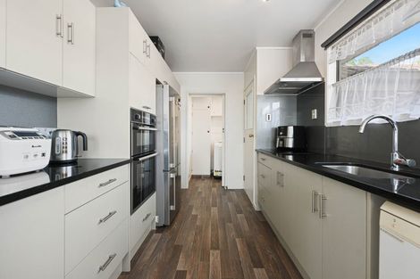 Photo of property in 112 Pukete Road, Pukete, Hamilton, 3200