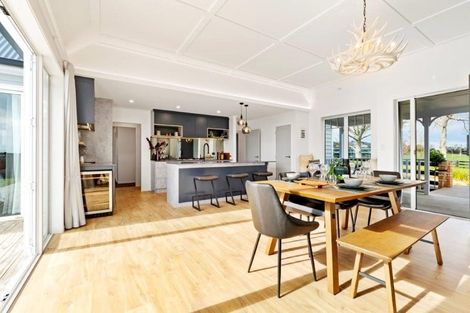 Photo of property in 430 Charles Road, Karaka, Papakura, 2580