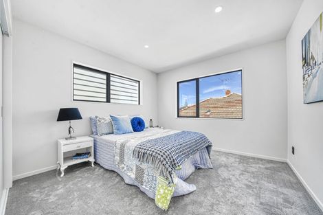 Photo of property in 23 Laureston Avenue, Papatoetoe, Auckland, 2025