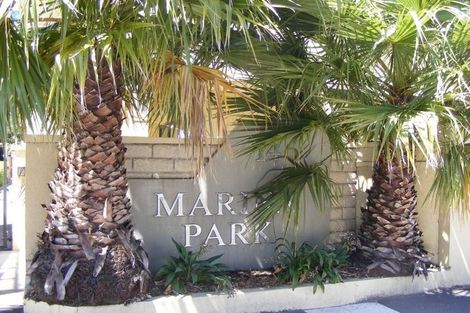 Photo of property in Marina Park Apartments, 33/146 Fanshawe Street, Auckland Central, Auckland, 1010