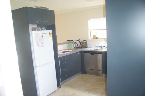 Photo of property in 45 Tiri Tiri Road, Birkdale, Auckland, 0626