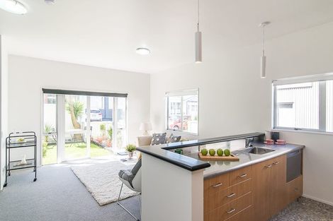 Photo of property in 5/7 Henry Street, Kilbirnie, Wellington, 6022