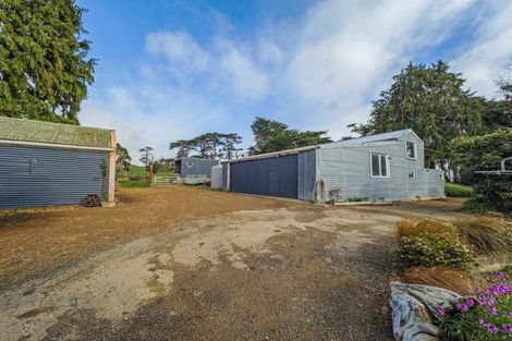Photo of property in 96 Alfredton Road, Eketahuna, 4900