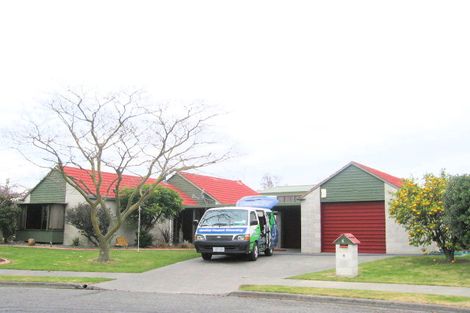 Photo of property in 4 Ridley Place, Taradale, Napier, 4112
