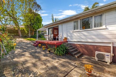 Photo of property in 2/22 Captain Scott Road, Glen Eden, Auckland, 0602