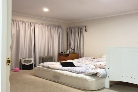 Photo of property in 5a Basra Drive, Henderson, Auckland, 0612