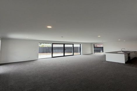 Photo of property in 2 Johns Road, Belfast, Christchurch, 8051