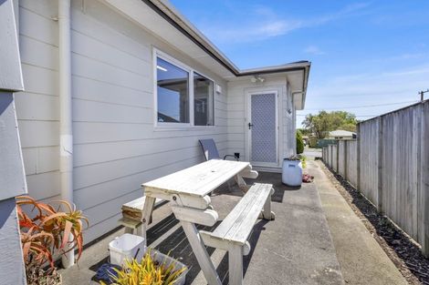Photo of property in 46 Kaitawa Crescent, Paraparaumu, 5032