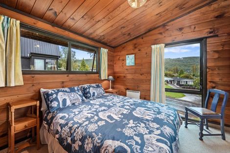 Photo of property in 26 Mata Place, Kinloch, Taupo, 3377