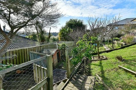 Photo of property in 8 Roberta Crescent, Orewa, 0931
