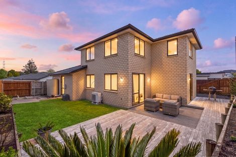 Photo of property in 1 Sauterne Road, Kumeu, 0810