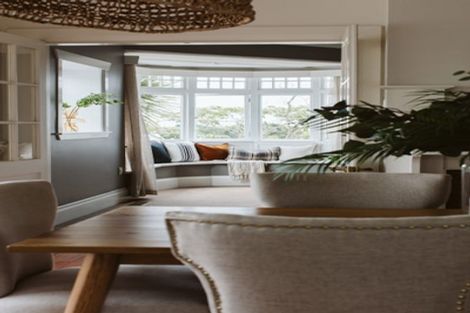 Photo of property in 62 Waiwaka Terrace, Strandon, New Plymouth, 4312