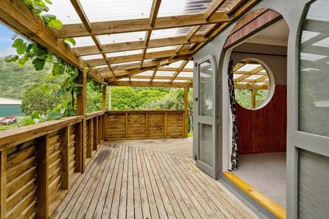 Photo of property in 76 Leinster Avenue, Raumati South, Paraparaumu, 5032