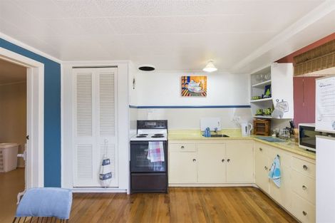 Photo of property in 11 Hunia Terrace, Himatangi Beach, Foxton, 4891