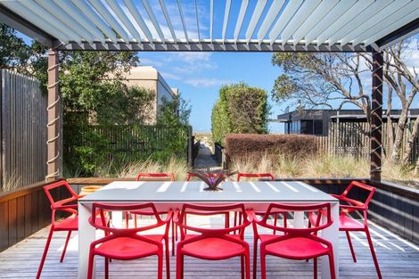 Photo of property in 32 The Southern Isle, Omaha, 0986