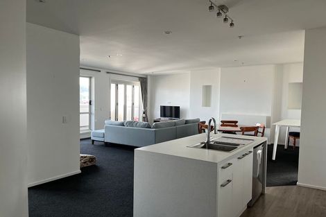 Photo of property in Stadium Garden Flats, 415/107 Thorndon Quay, Pipitea, Wellington, 6011