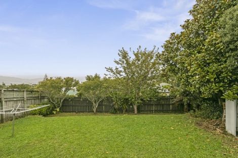 Photo of property in 206b Miromiro Road, Normandale, Lower Hutt, 5010