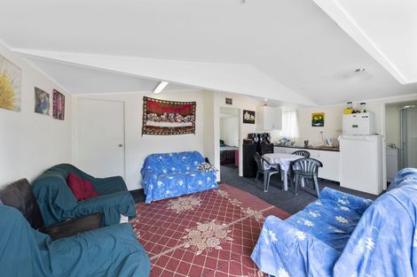 Photo of property in 56 Peverill Crescent, Papatoetoe, Auckland, 2025