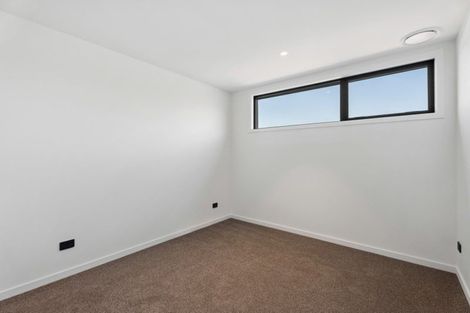 Photo of property in 21 Fenton Avenue, Wanaka, 9305