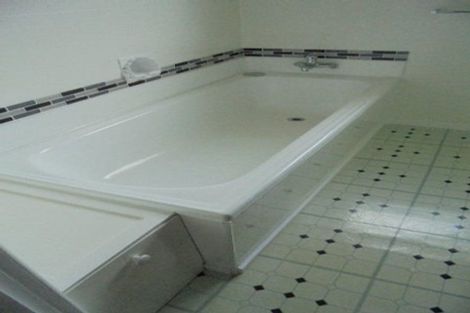 Photo of property in 132 Liverpool Street, Levin, 5510