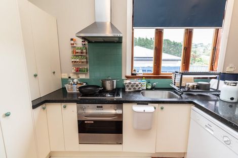 Photo of property in 556 Adelaide Road, Berhampore, Wellington, 6023