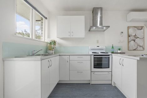 Photo of property in 2/45 Eddowes Street, Manurewa, Auckland, 2102