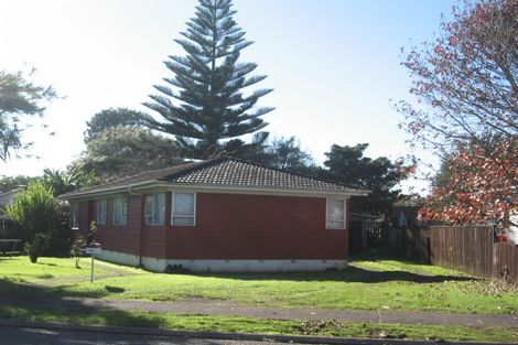 Photo of property in 60 Sunlands Drive, Manurewa, Auckland, 2102