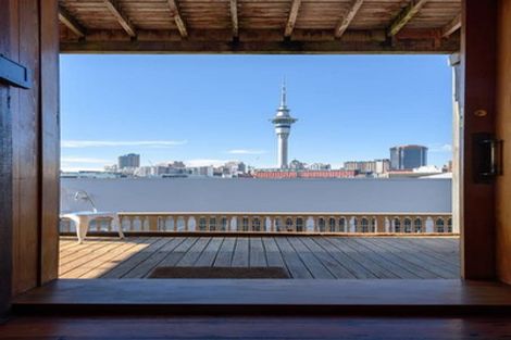Photo of property in 31c Sale Street, Auckland Central, Auckland, 1010