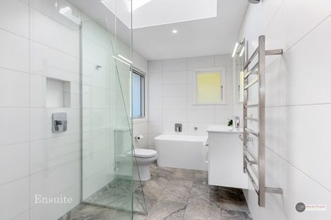 Photo of property in 2a Bloomfield Terrace, Hutt Central, Lower Hutt, 5010