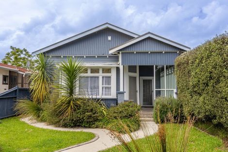 Photo of property in 67 Ormond Road, Whataupoko, Gisborne, 4010