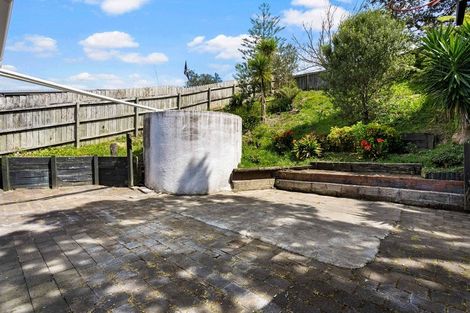 Photo of property in 22 John Road, Stanmore Bay, Whangaparaoa, 0932