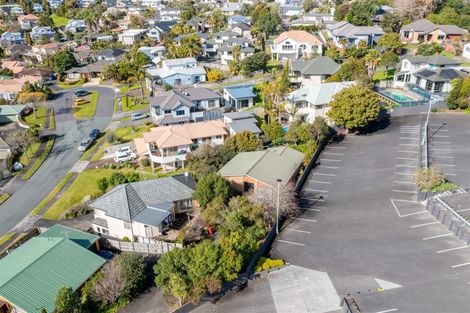 Photo of property in 1/3 Jacanas Place, Unsworth Heights, Auckland, 0632