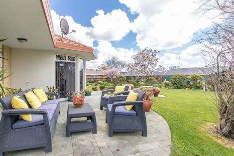 Photo of property in 3c Hinau Street, Inglewood, 4330