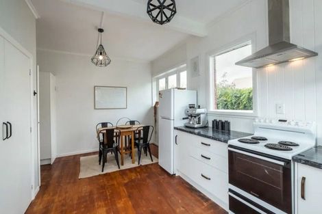 Photo of property in 13 Mcgregor Crescent, Masterton, 5810