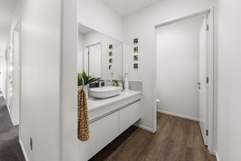 Photo of property in 16 Warhorse Gate, Halswell, Christchurch, 8025