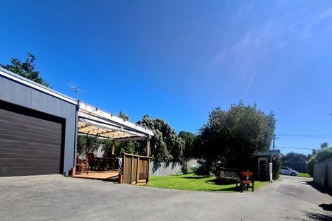 Photo of property in 56 Manly Street, Paraparaumu Beach, Paraparaumu, 5032