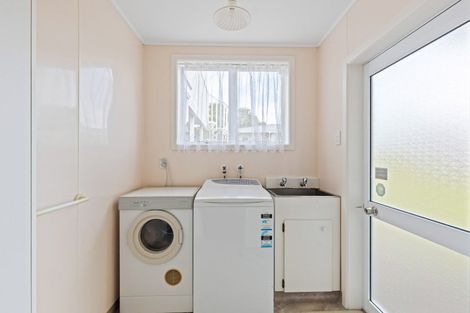 Photo of property in 49d Doralto Road, Frankleigh Park, New Plymouth, 4310